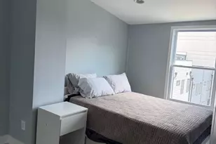 706 NW Longfellow Street NW, Washington, DC 20011 - Photo 16