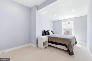 706 NW Longfellow Street NW, Washington, DC 20011 - Photo 48