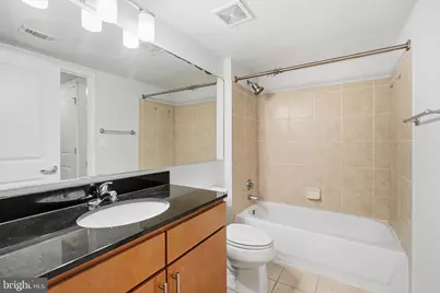 915 E Street NW #1003, Washington, DC 20004 - Photo 16