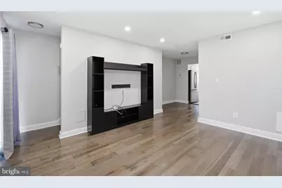 422 Burbank Street SE, Washington, DC 20019 - Photo 6