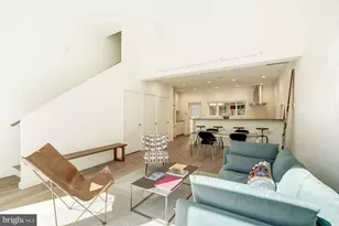 446 Ridge St NW, Washington, DC 20001 - Photo 4