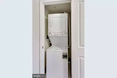 915 E Street NW #1013, Washington, DC 20004 - Photo 26