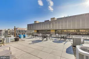 915 E St NW, Washington, DC 20004 - Photo 38