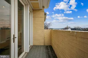 37 17th St SE, Washington, DC 20003 - Photo 32