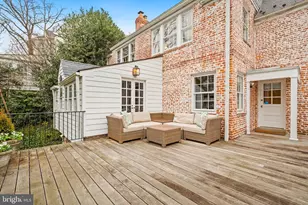 5047 Glenbrook Terrace NW, Washington, DC 20016 - Photo 16