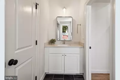 1214 East Capitol Street NE, Washington, DC 20002 - Photo 12