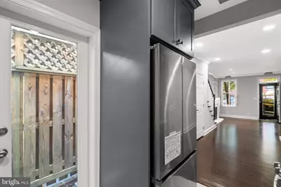 1257 35th Street NW, Washington, DC 20007 - Photo 8