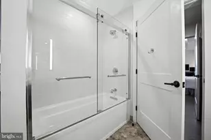 70 N St SE, Washington, DC 20003 - Photo 20