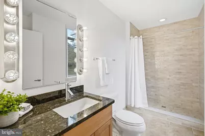 811 4th Street NW #404, Washington, DC 20001 - Photo 10