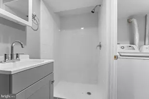 1811 T Pl SE, Washington, DC 20020 - Photo 28