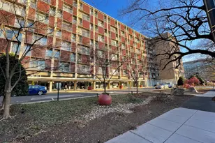 800 4th St SW, Washington, DC 20024 - Photo 2