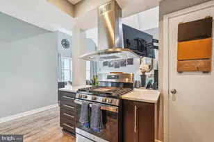 3240 Hiatt Pl NW, Washington, DC 20010 - Photo 8