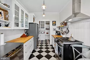 1661 Crescent Pl NW, Washington, DC 20009 - Photo 34