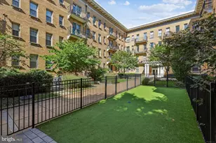 1401 Columbia Rd NW, Washington, DC 20009 - Photo 26