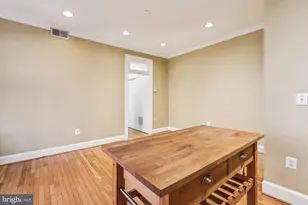 1401 Columbia Rd NW, Washington, DC 20009 - Photo 10