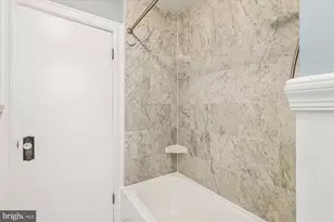 1401 Columbia Rd NW, Washington, DC 20009 - Photo 22