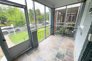 130 36th St NE, Washington, DC 20019 - Photo 2