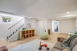 3417 Quesada St NW, Washington, DC 20015 - Photo 30