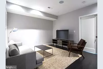 819 6th Street NW #GEORGE (ROOM), Washington, DC 20001 - Photo 8