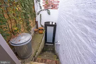 1223 Fairmont St NW, Washington, DC 20009 - Photo 38