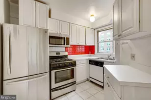 2500 Q St NW, Washington, DC 20007 - Photo 10