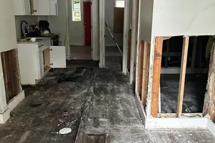 325 Parkland Pl SE, Washington, DC 20032 - Photo 4