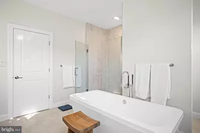 4725 Massachusetts Avenue NW, Washington, DC 20016 - Photo 16