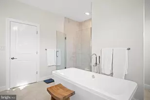 4725 Massachusetts Ave NW, Washington, DC 20016 - Photo 16