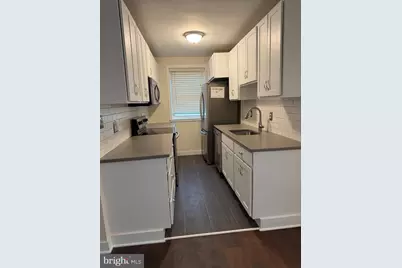 514 Ridge Road SE #111, Washington, DC 20019 - Photo 2
