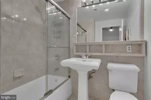 1263 Delaware Ave SW, Washington, DC 20024 - Photo 32