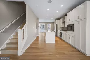 621 Parkside Pl NE, Washington, DC 20019 - Photo 14