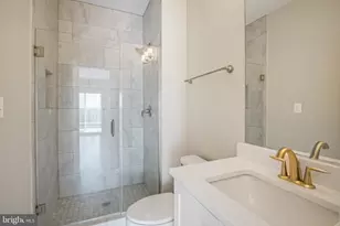 621 Parkside Pl NE, Washington, DC 20019 - Photo 30