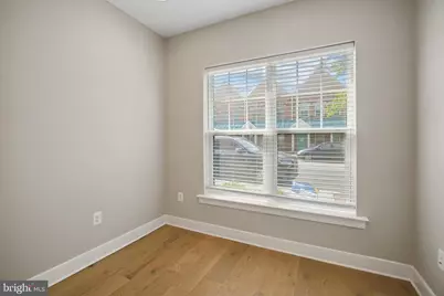 621 Parkside Place NE, Washington, DC 20019 - Photo 2