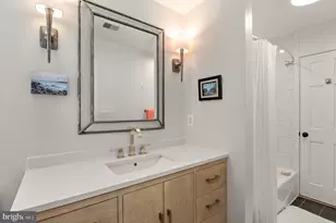 2736 P St NW, Washington, DC 20007 - Photo 12