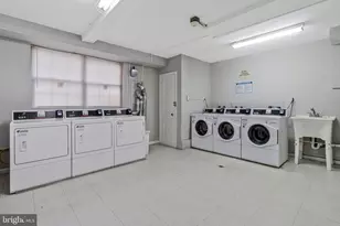 939 Longfellow St NW, Washington, DC 20011 - Photo 20