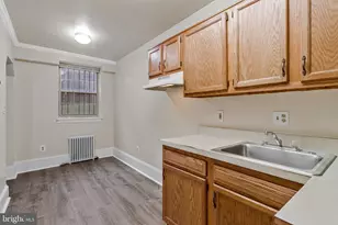 939 Longfellow St NW, Washington, DC 20011 - Photo 18