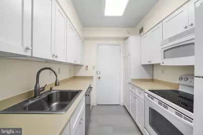 4301 Massachusetts Avenue NW #6006, Washington, DC 20016 - Photo 24