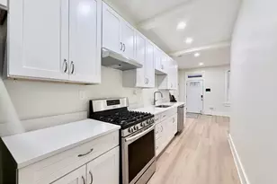 610 Raleigh Pl SE, Washington, DC 20032 - Photo 2