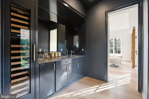 4433 Cathedral Ave NW, Washington, DC 20016 - Photo 20