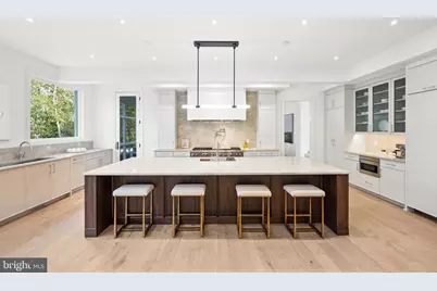 4433 Cathedral Avenue NW, Washington, DC 20016 - Photo 4