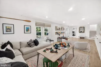 6827 32nd Street NW, Washington, DC 20015 - Photo 40