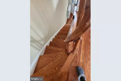 323 2nd Street SE, Washington, DC 20003 - Photo 8