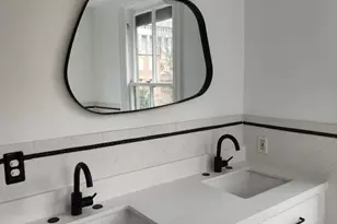 323 2nd St SE, Washington, DC 20003 - Photo 10