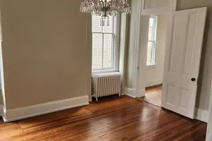 323 2nd St SE, Washington, DC 20003 - Photo 4