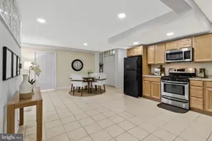 5406 Connecticut Ave NW, Washington, DC 20015 - Photo 8