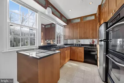 3421 Reservoir Road NW, Washington, DC 20007 - Photo 8