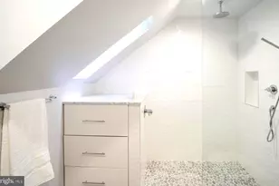 3137 Aberfoyle Pl NW, Washington, DC 20015 - Photo 58