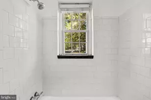 4581 MacArthur Blvd NW, Washington, DC 20007 - Photo 24