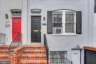 1211 33rd St NW, Washington, DC 20007 - Photo 2