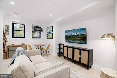 1204 Q Street NW #1, Washington, DC 20009 - Photo 2